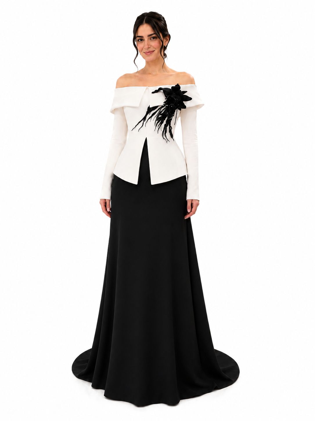 Monochrome Floral Appliqué Evening Gown - Paria Masumi